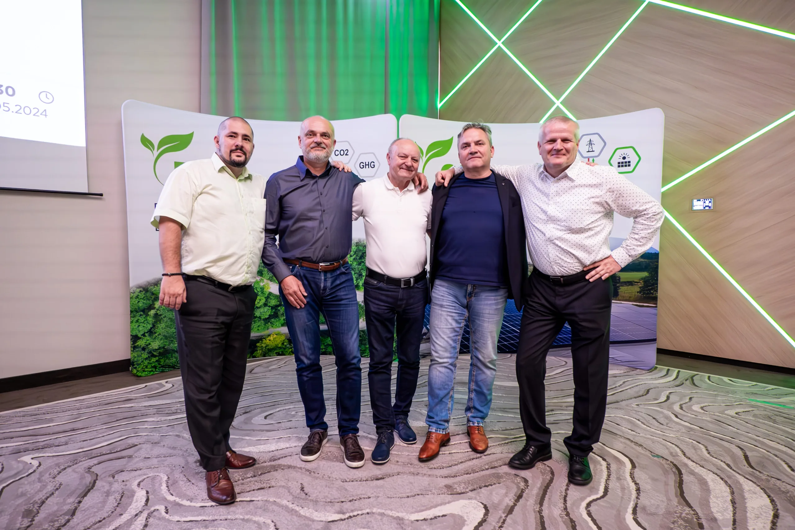 Konferencia 82 min scaled 1